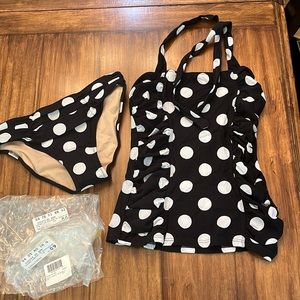 Ladies XS rouched tanking by Delia’s